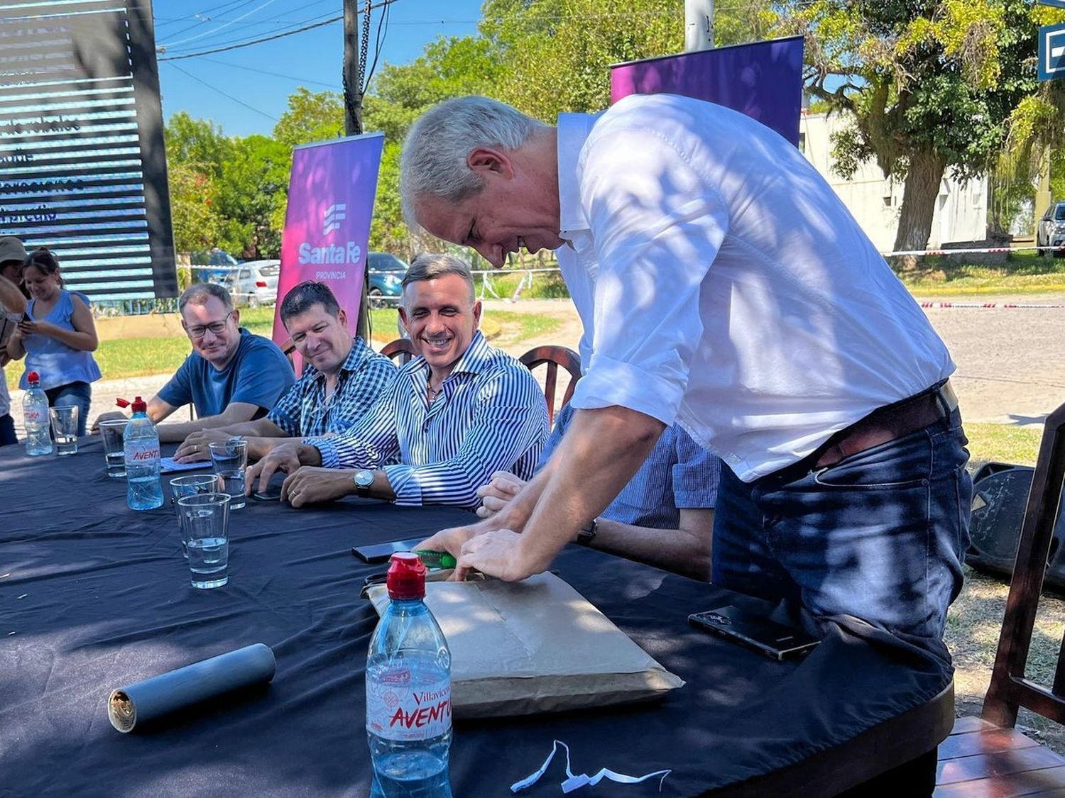 Siete ofertas para la ampliación de la red de agua potable en Florencia, que beneficiará al 100 % de la población