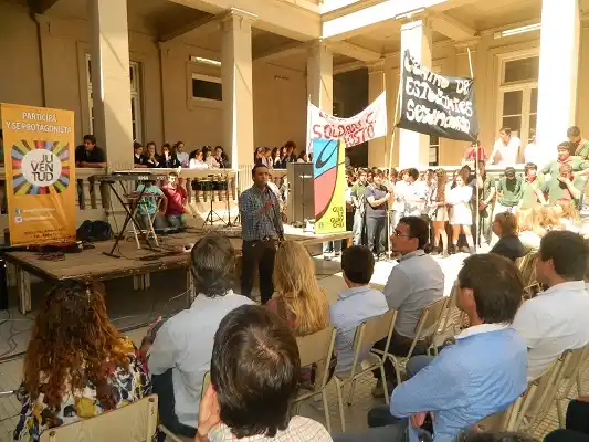 Los 15 Centros de estudiantes creados en 2013 fueron reconocidos formalmente