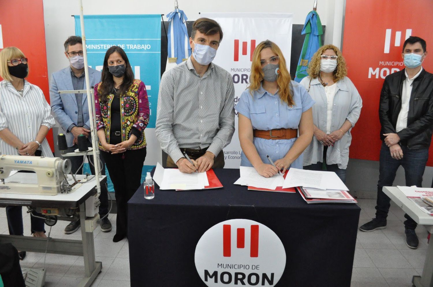 Ghi y Malec firmaron un convenio y vuelven los Centros de Formación Laboral a Morón