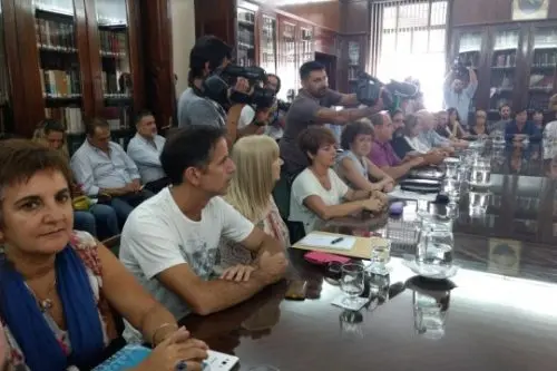 Docentes rechazaron la oferta del Gobierno y el inicio de clases está en duda
