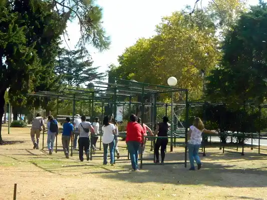 Reubicarán a la feria de los artesanos en la plazoleta Italia