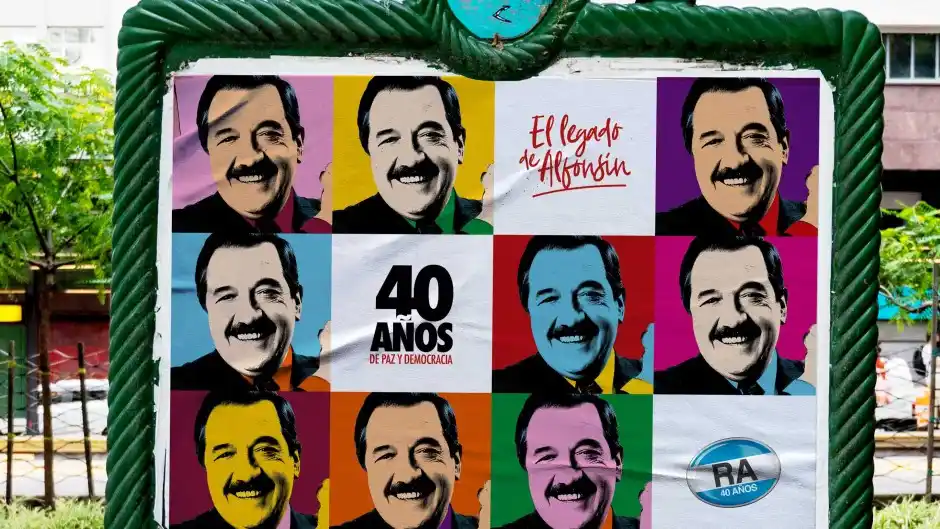 La UCR Entre Ríos resaltó el legado de Alfonsín y apuntó contra quienes cuestionan su figura