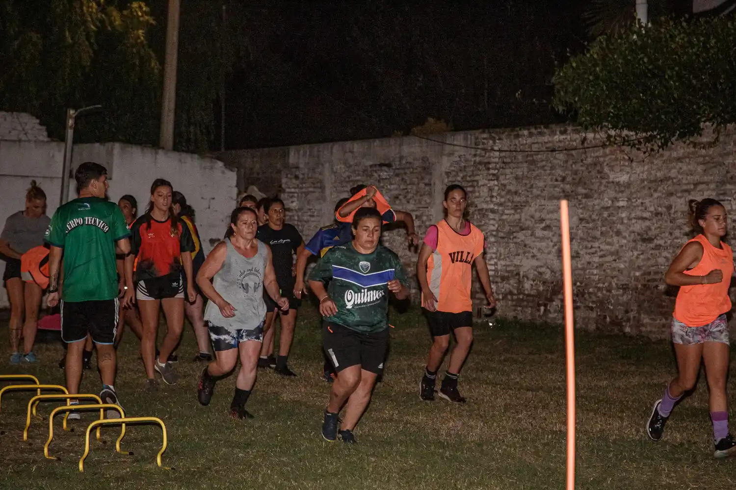 Villa participará del Oficial de fútbol femenino
