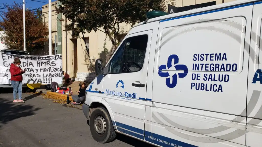 Los enfermeros de la Guardia del Hospital se manifiestan por un régimen de 6 horas