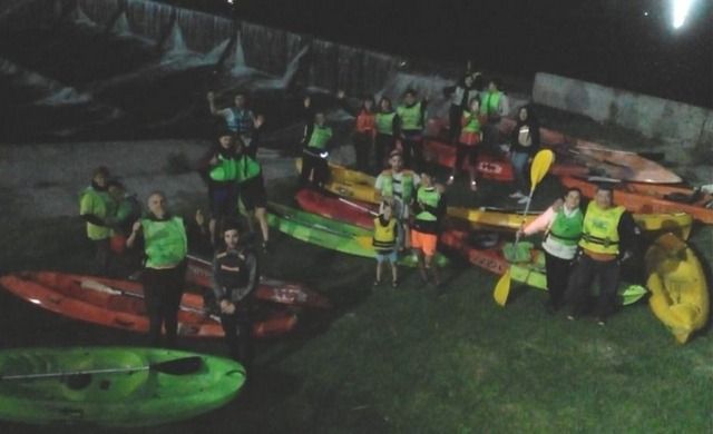 Remada de Luna Llena en Olavarría: De la travesía participaron unos 20 kayaks