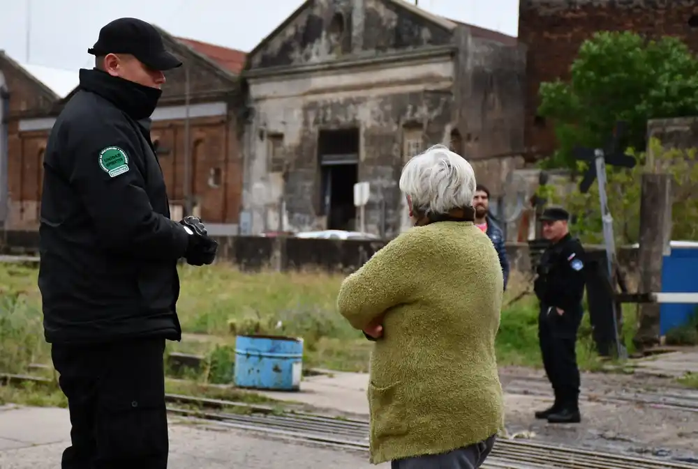El río se mantiene estable y se refuerzan los operativos de seguridad en la zona inundable Concordia octubre 2023