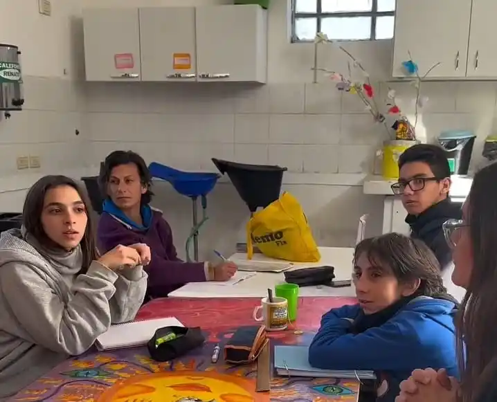 En Gualeguaychú dictan clases de apoyo gratuitas para los estudiantes