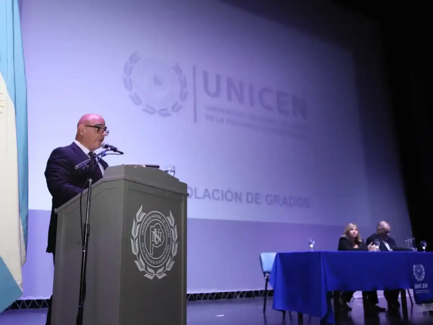 Claudio Aciti, decano de Exactas, en el acto.