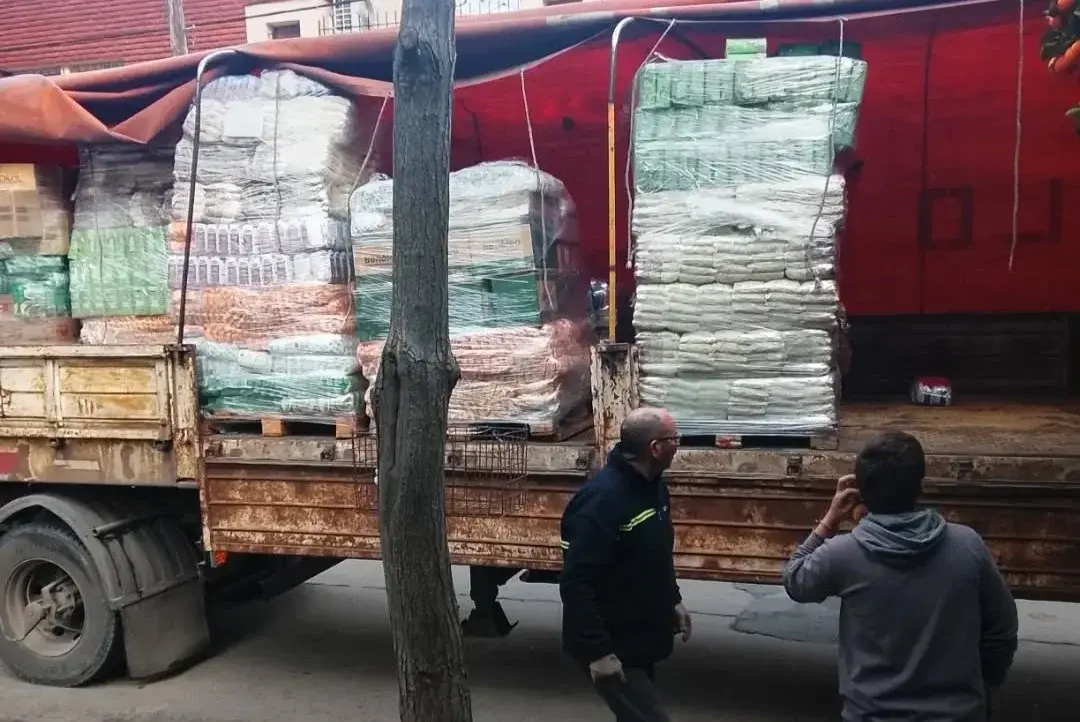 La mercadería fue descargada en el Centro Cosmopolita.