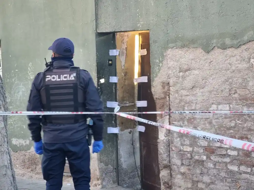 Tragedia y horror: mató a su amigo de 21 años de un tiro en el cuello, pero aseguró que fue un accidente