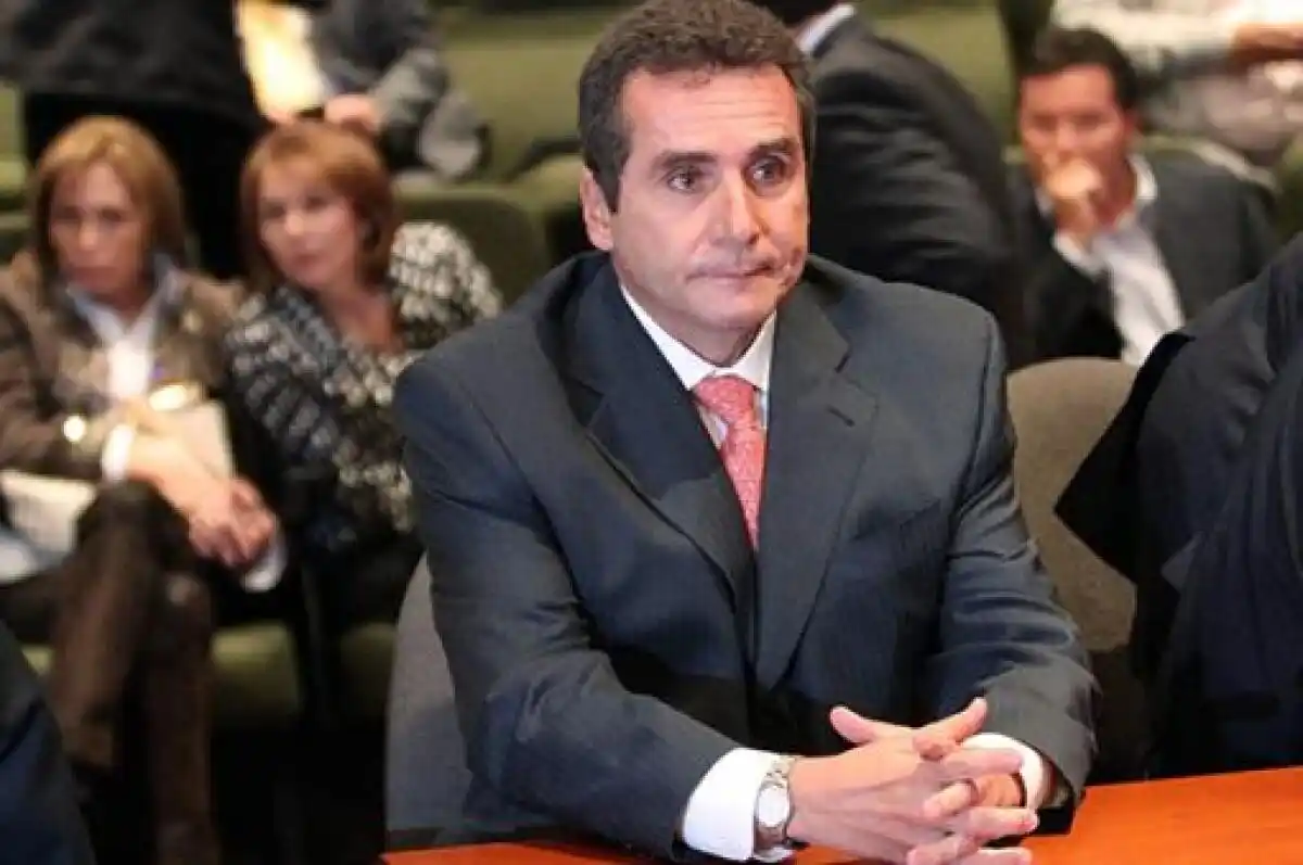 Condenan a uno de los hombres de confianza de Álvaro Uribe