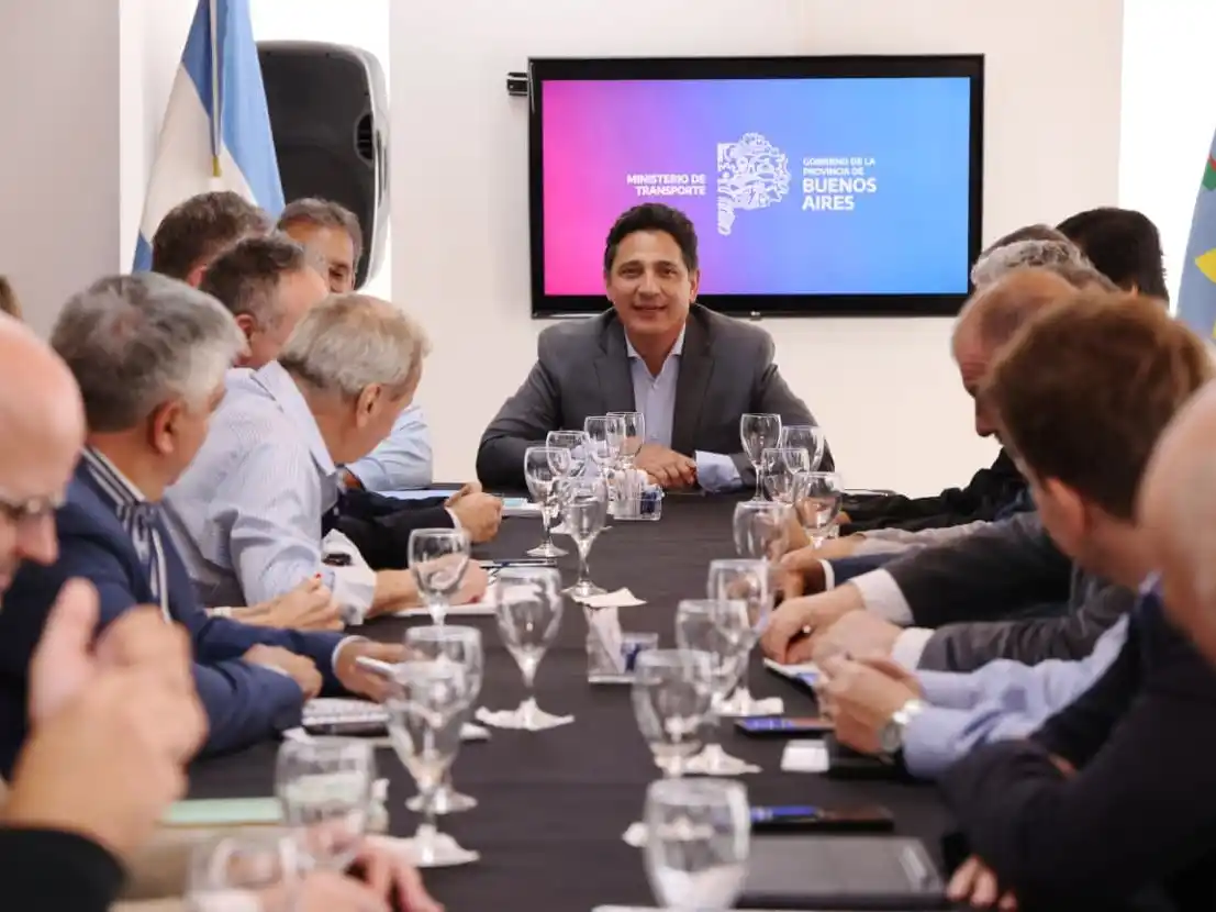 Crisis en el transporte: Provincia destina más fondos y apunta a Nación