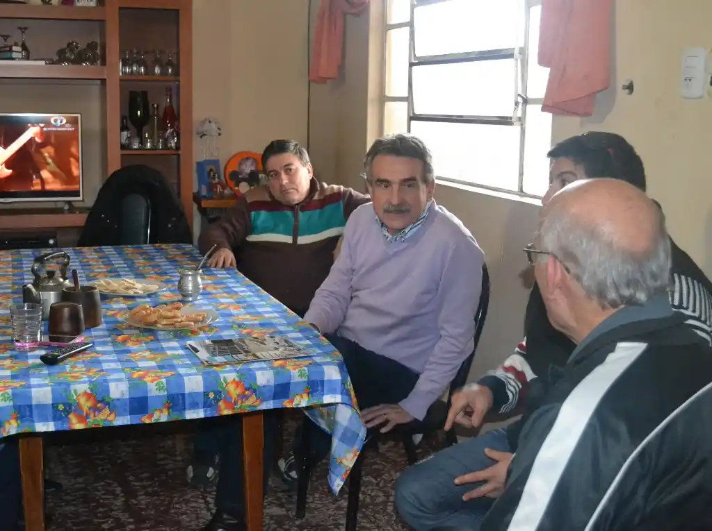 En Villa Constitución, Rossi pidió la suspensión de los tarifazos