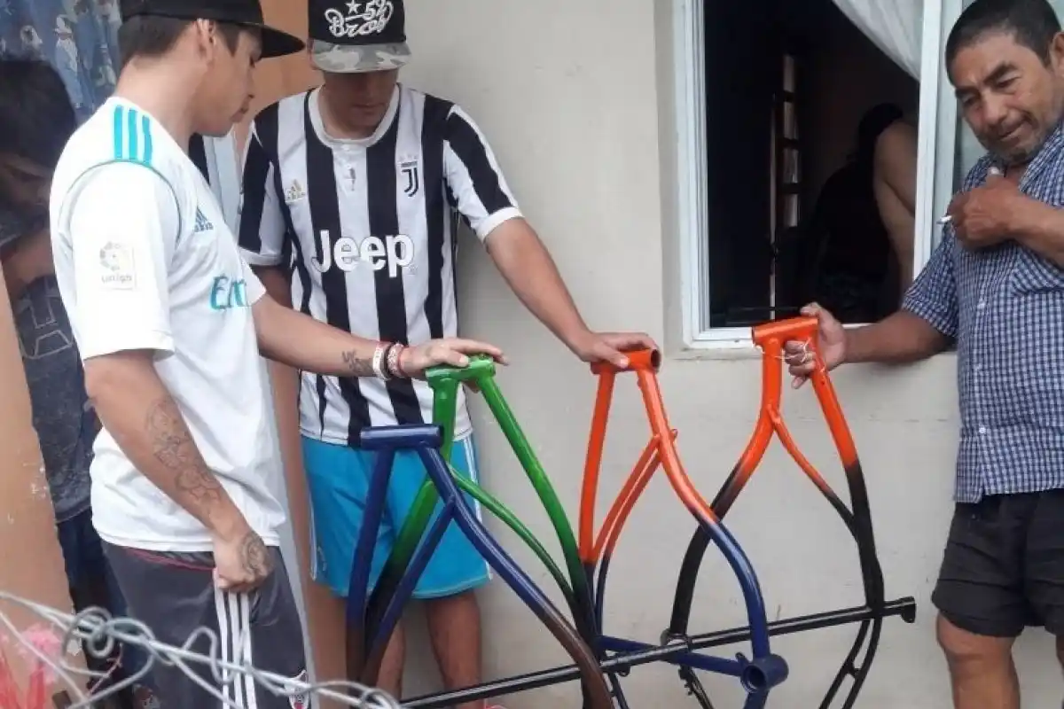 SEDRONAR financiará un proyecto de arreglo de bicicletas en la ciudad