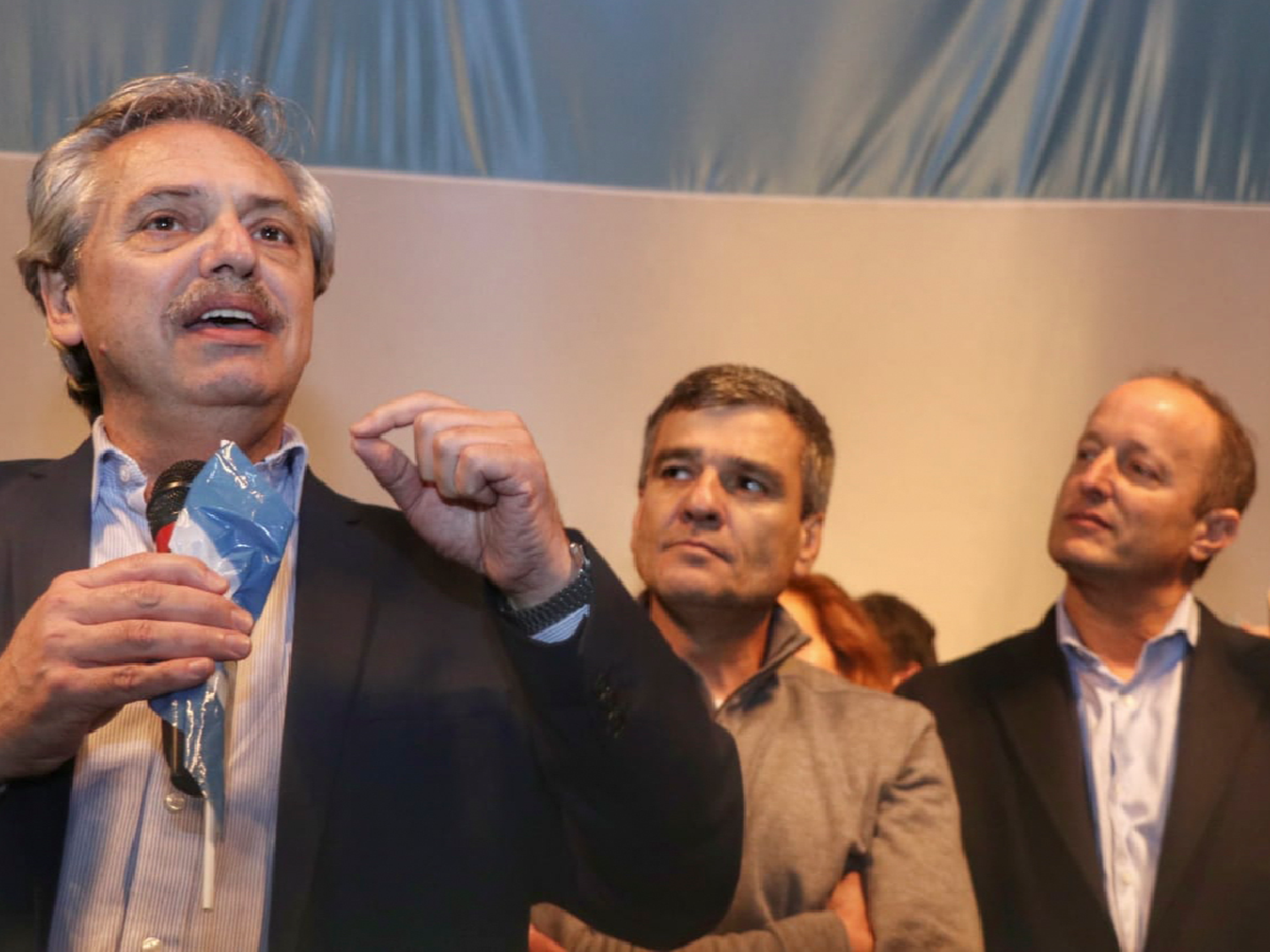 Alberto Fernández: "Vamos a dar vuelta esta página espantosa"