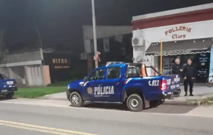 Los vecinos se autoconvocaron para reunirse, a las 9 en el comercio donde ocurrió el suceso.