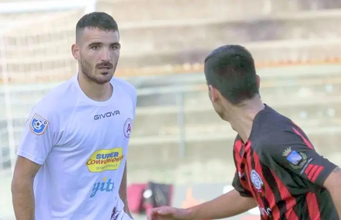 Cancelada la temporada, Rizzo ya piensa en otros  desafíos en el fútbol italiano