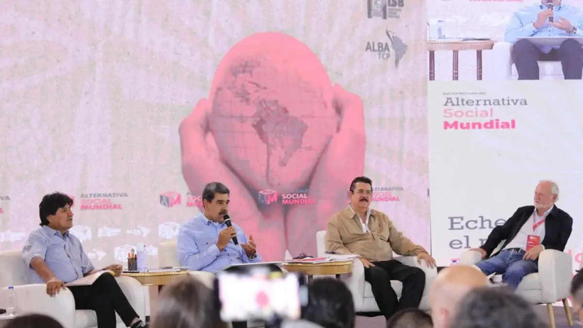 MADURO a los imperios del norte: Hagan lo que  hagan NO PODRÁN SEPARAR A COLOMBIA Y VENEZUELA (+Videos)