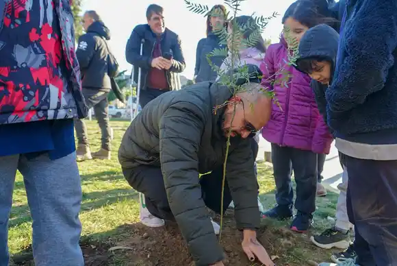 Abel continúa recorriendo el país con su música y dejando su huella en las nuevas generaciones