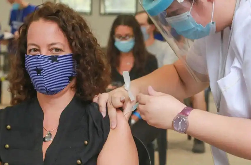 El ministro Trotta explicó por qué los docentes están en el grupo prioritario de vacunación