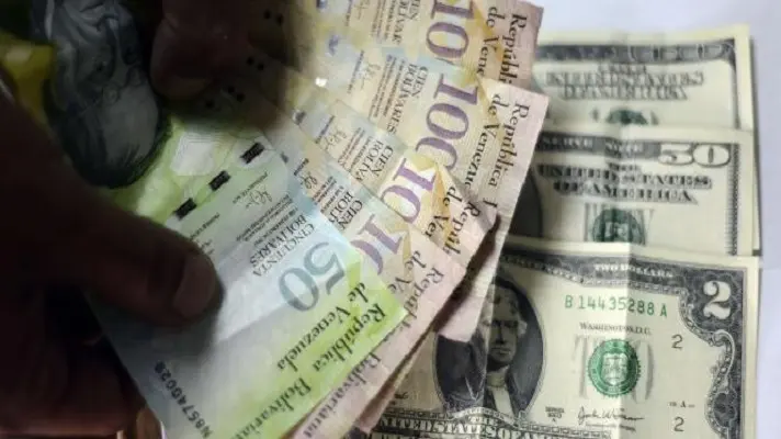 34% en nueve días: la ESCANDALOSA devaluación del bolívar que acaba con la economía del país