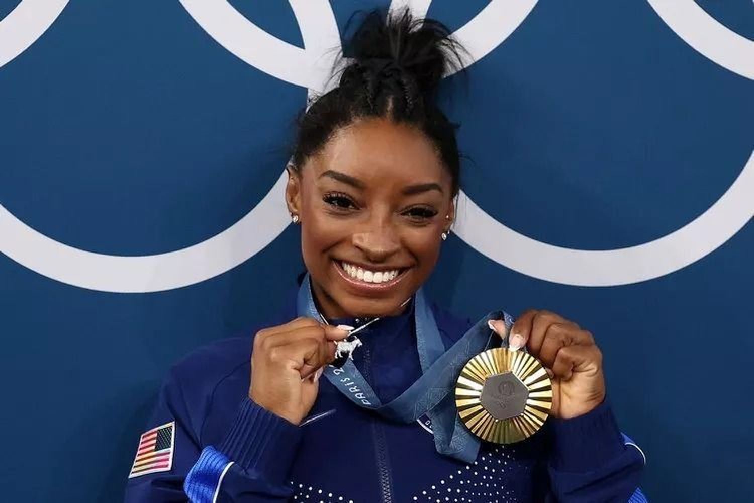 ¿Qué inspiró a Simone Biles a comprarse su collar de GOAT? Entérate ahora