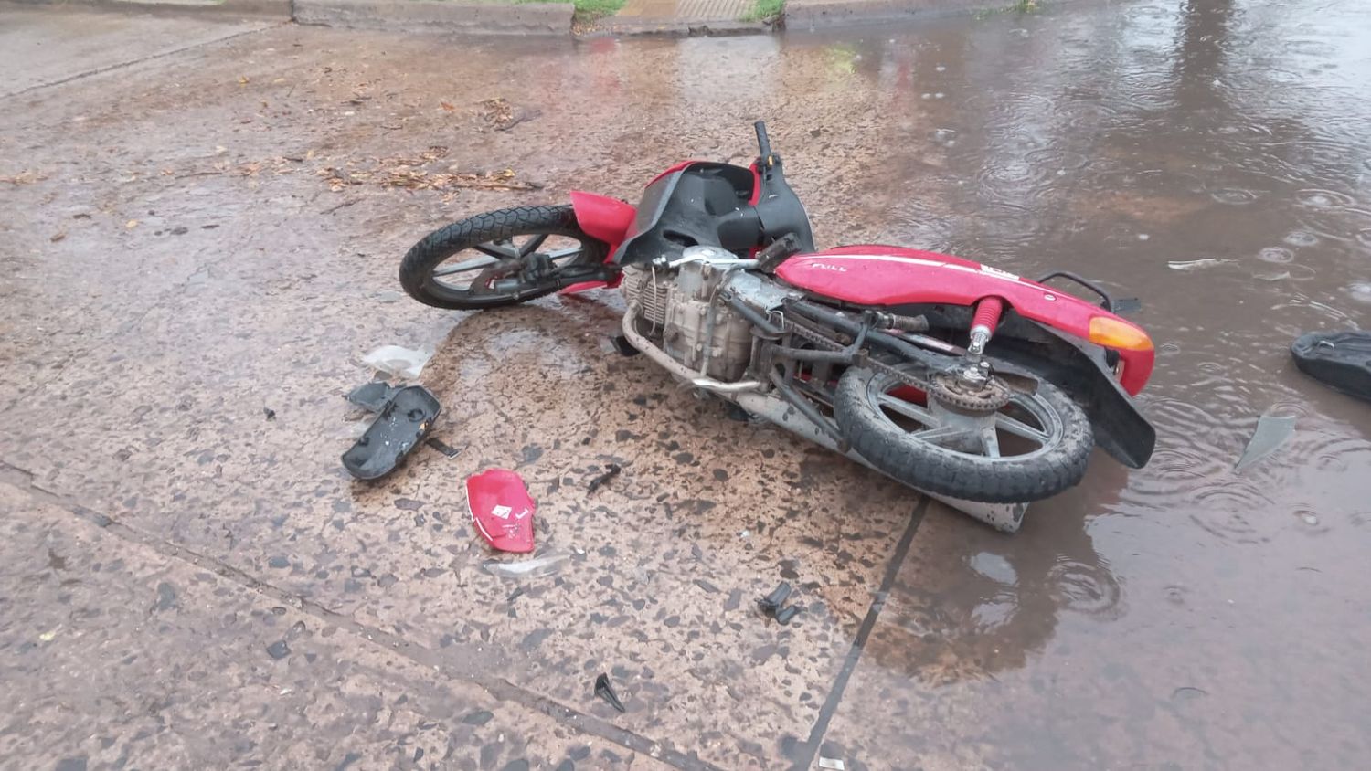 Dos personas hospitalizadas tras accidente de tránsito en Venado