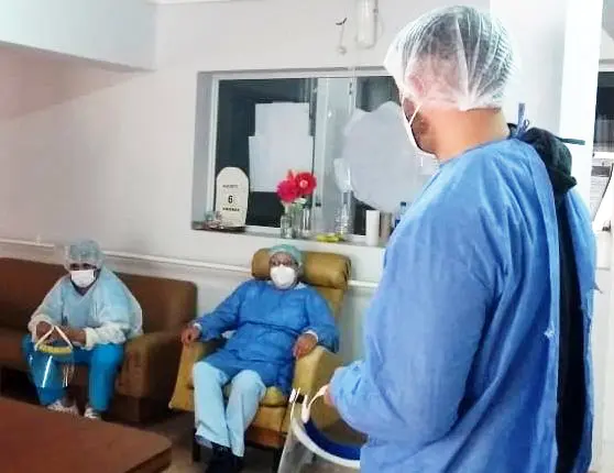 Capacitaron a personal del geriátrico y hogar en San Cayetano