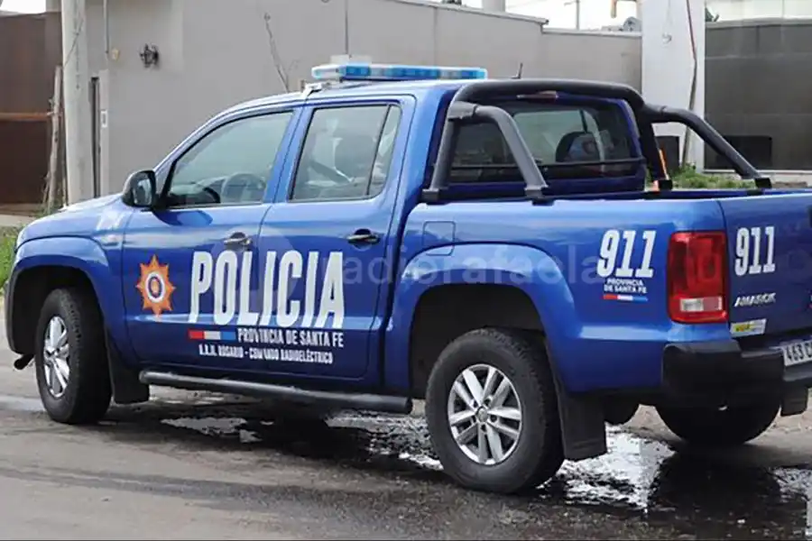Intentó sustraer un celular, pero un policía de civil logró retenerlo