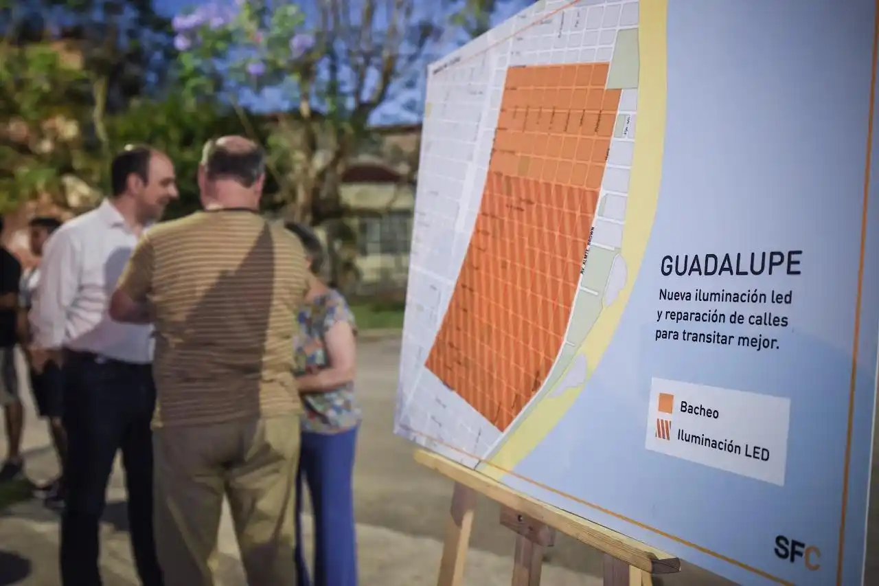 “Avanzamos hacia una ciudad más eficiente, cuidando el bolsillo de todos los santafesinos”