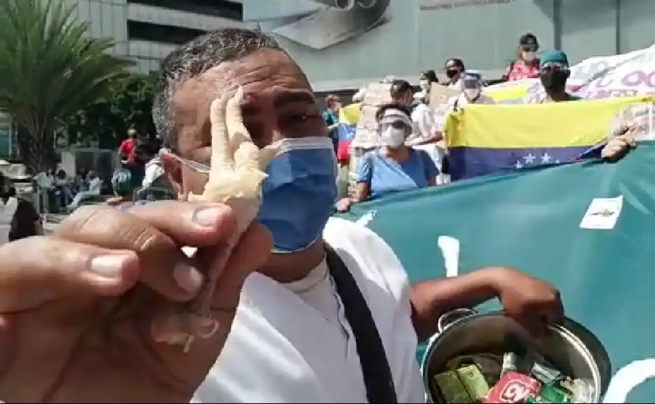La dieta de Maduro: patas de pollo y arroz «picado»