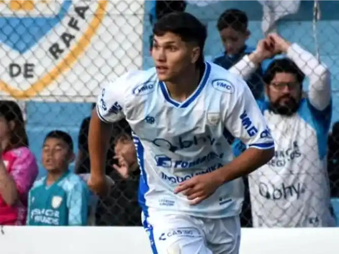 Nicolás Utrera estará fuera de las canchas entre 2 y 3 meses. Foto:Prensa AR