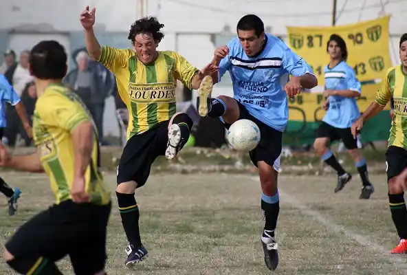 Defensores mereció algo más que un pálido Sarmiento