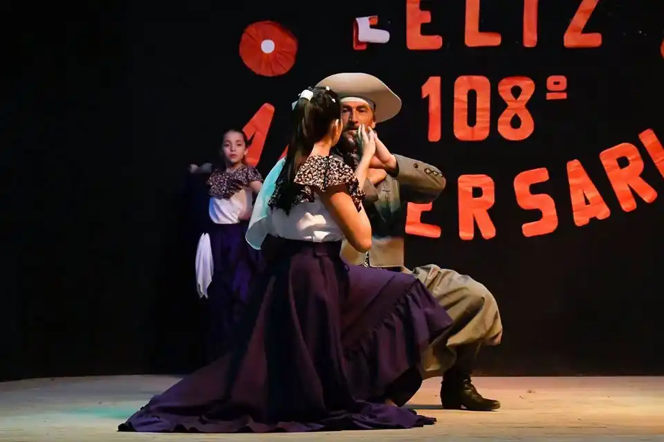 Festejos por el aniversario de Ramón Santamarina