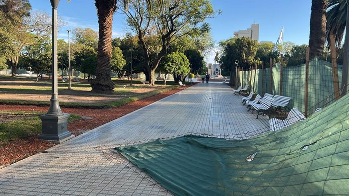 Novedades en las obras de la Plaza 25 de Mayo: levantaron el cerco del primer cuadrante - 6