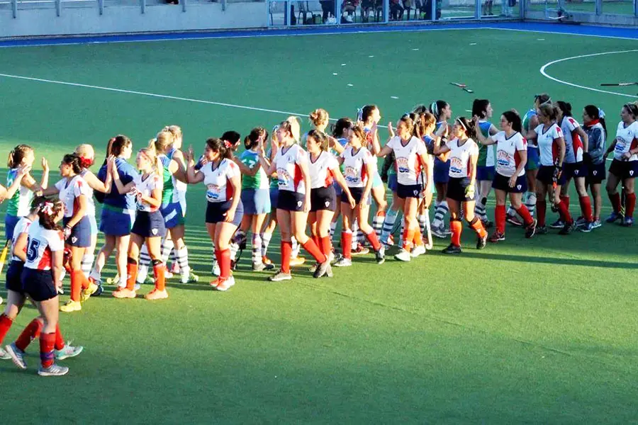Organizan encuentro nacional juvenil de rugby y hockey