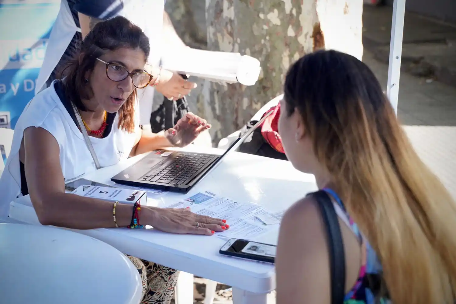Tarifas de luz y gas: Frente Renovador bonaerense lanza operativo para sumar hogares a los subsidios
