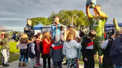 Los campeones del mundo fueron homenajeados en Gobernador Etchevehere