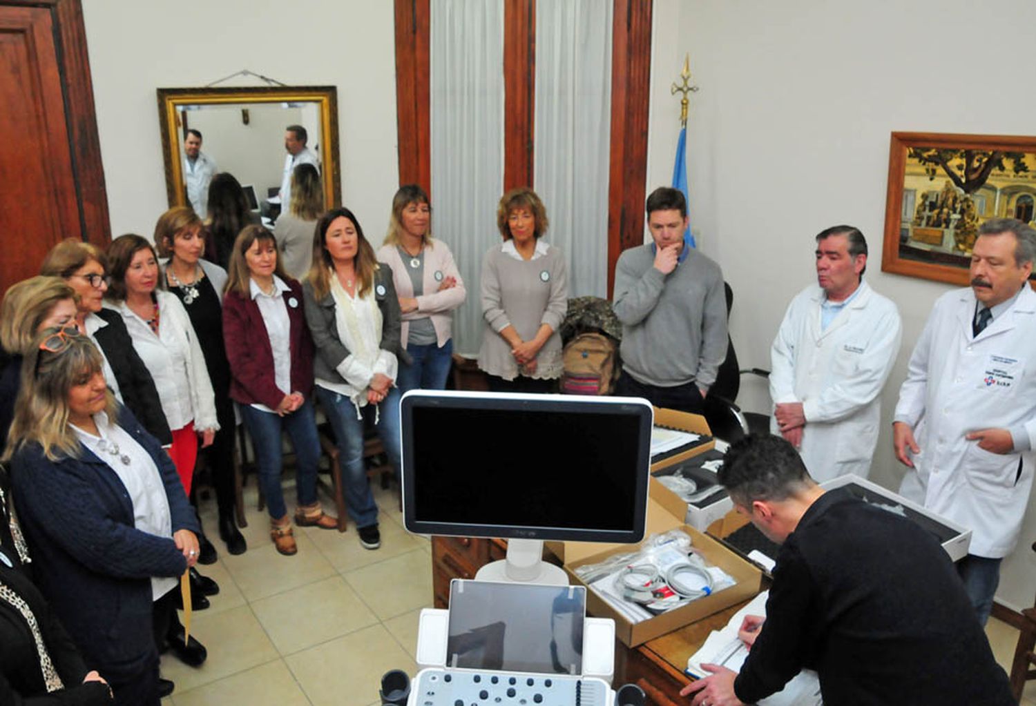 El Hospital recibió el ecógrafo donado por la Comisión de Damas y destacó el valioso gesto