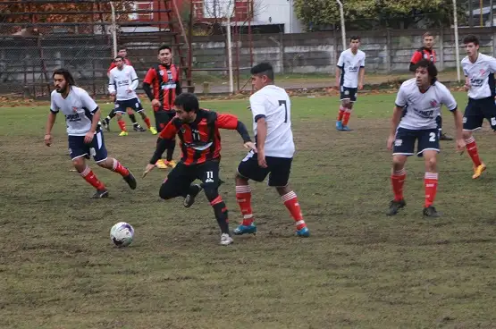 Divisional B: Independiente recibe a Sportivo Larroque