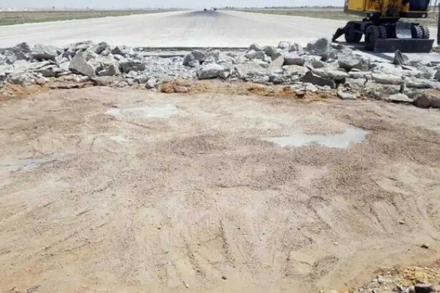 Siria dijo que misiles israelíes alcanzaron los aeropuertos de Damasco y Alepo