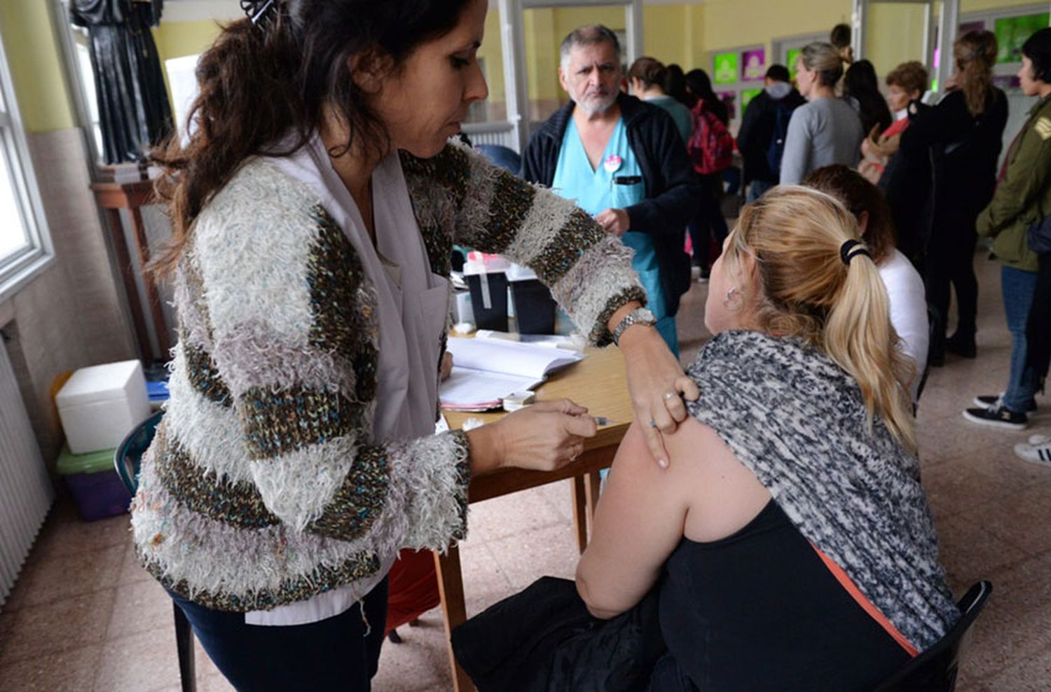 Casi 40 mil dosis de vacunas fueron aplicadas en los barrios