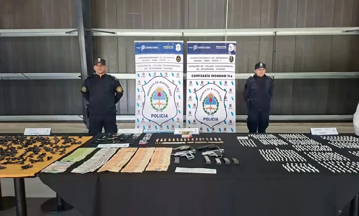 Desbaratan banda que vendían cocaína en tubos de plástico en la región