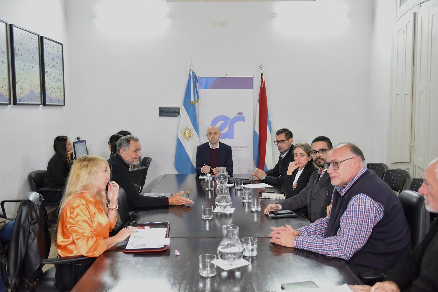 Paritaria estatal: Provincia ofreció un 14% de aumento en tres tramos