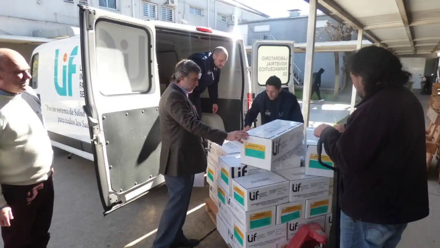 El laboratorio Klonal desligó a Salud por los medicamentos confiscados en la Aduana