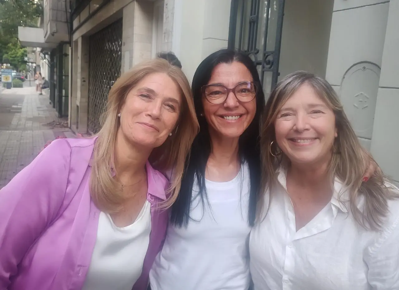 Cáceres, junto a Magario y Álvarez Rodríguez