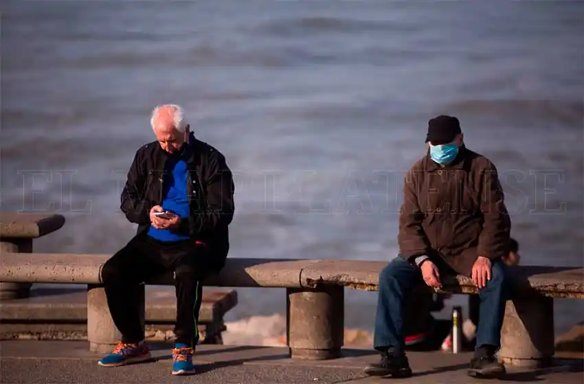 Siguen disminuyendo los contagios en Mar del Plata