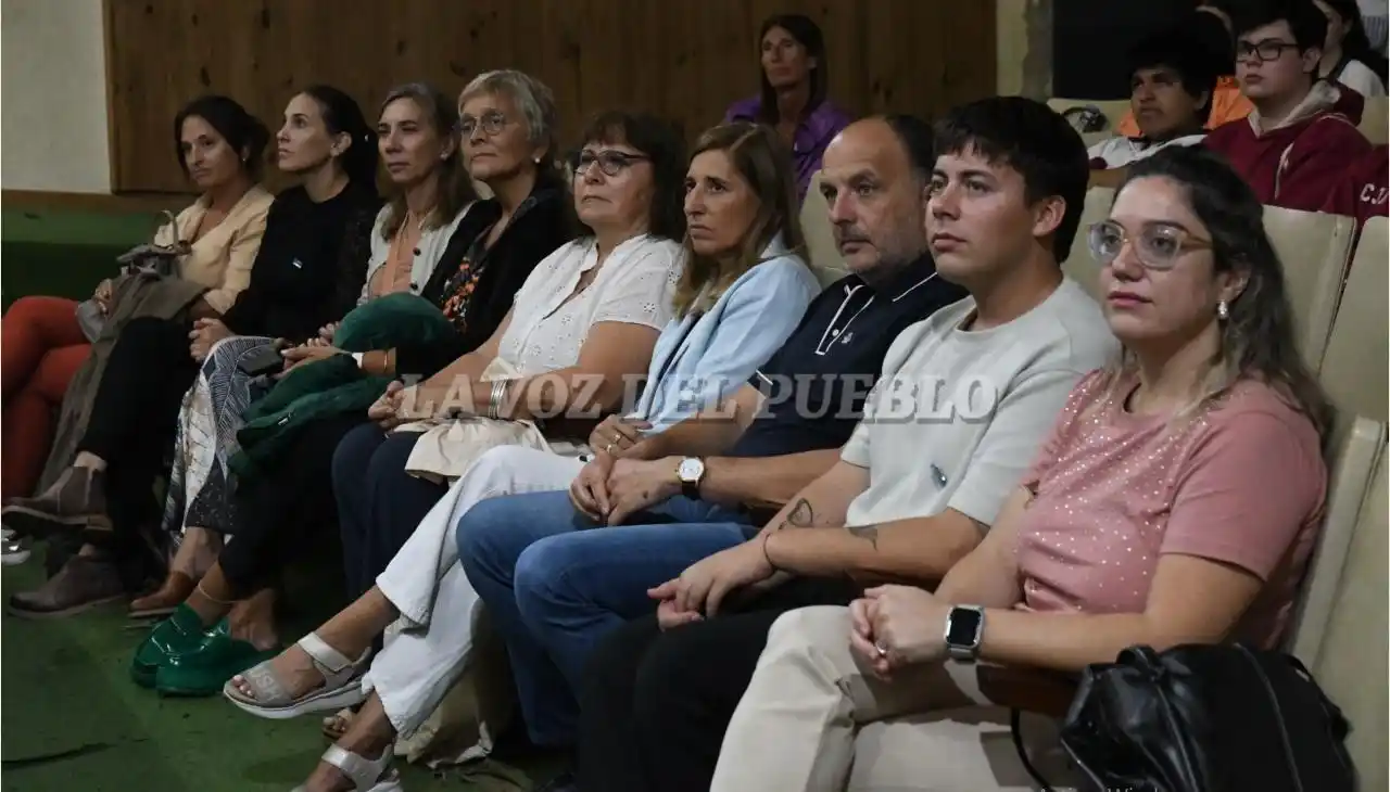 autoridades acto