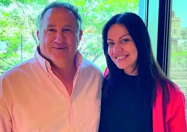 El Gobierno señala a De la Torre por "mal desempeño de sus tareas".