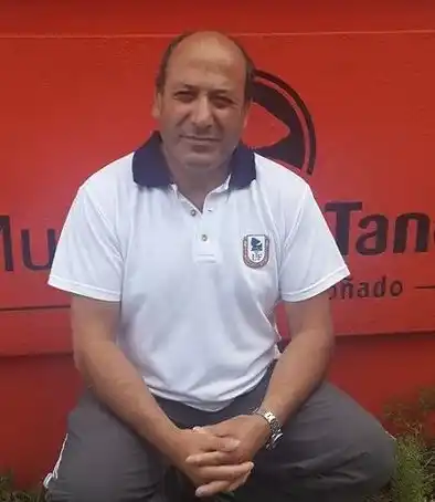 Daniel Testa.